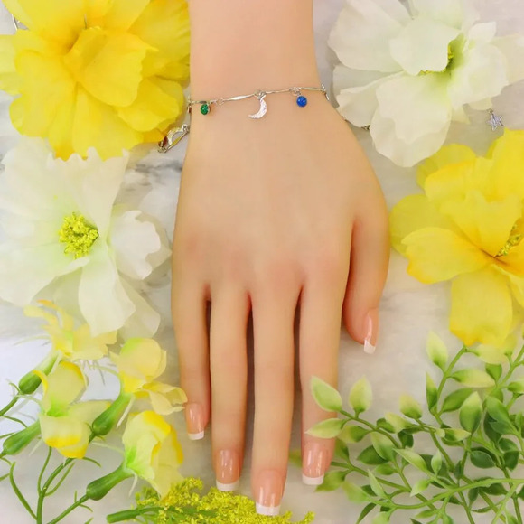 Minimalist Bracelet, Sleek & Modern Design, Women’s Fashion, YC110154-B - Picture 2 of 10